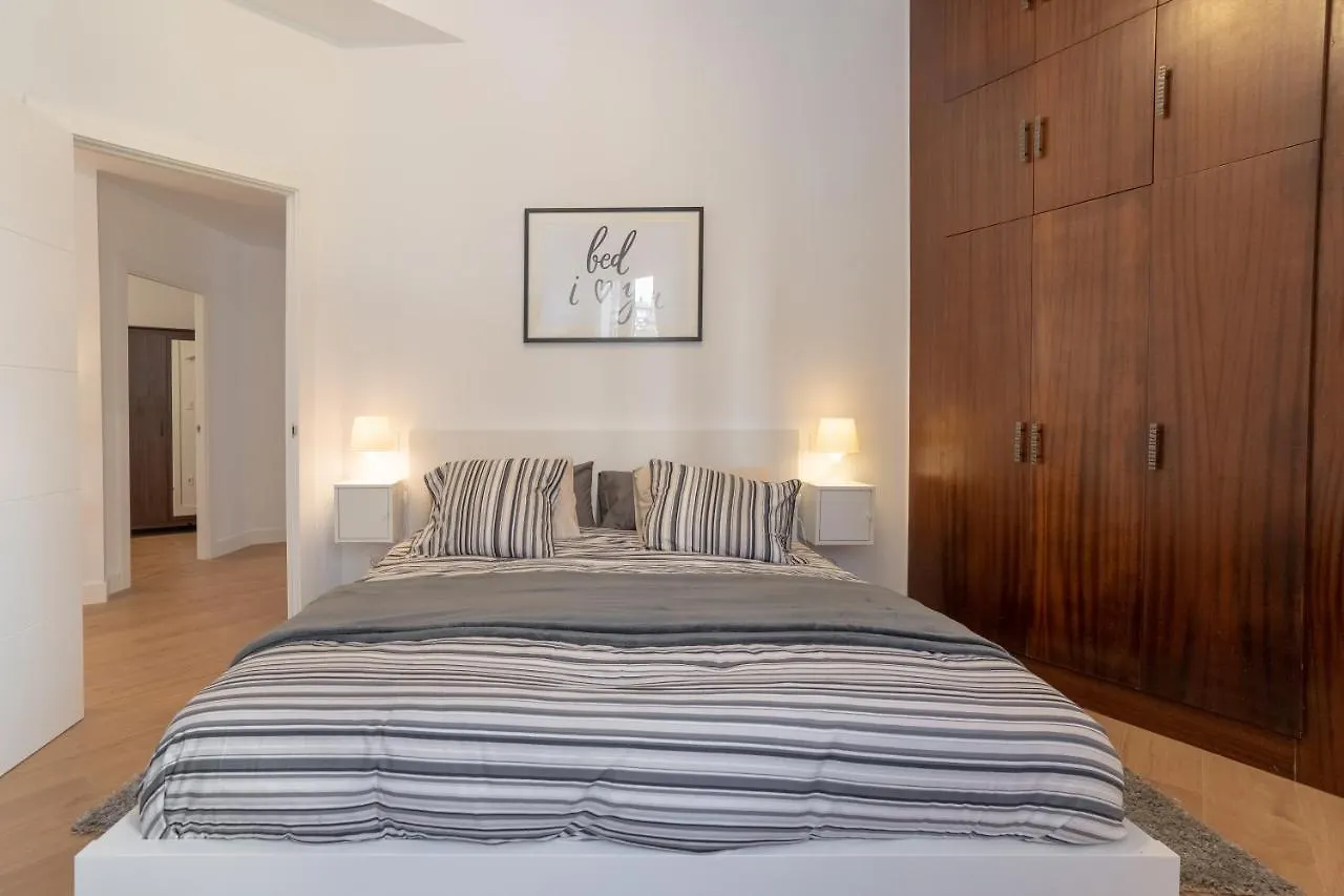 Bilbao High Apartment 0*,